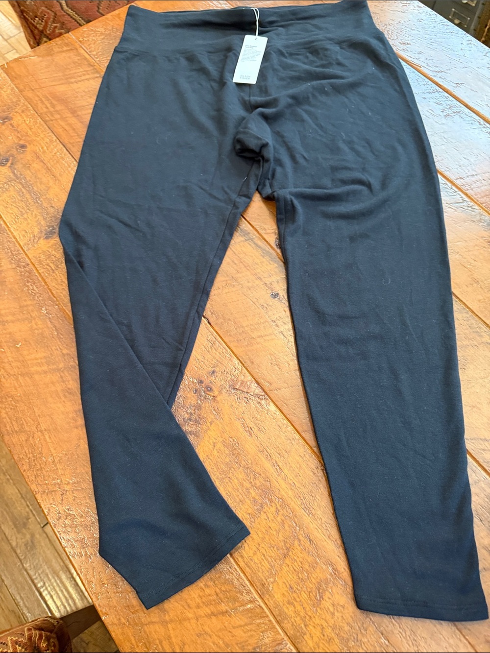 Eileen Fisher Black hi waisted ankle legging